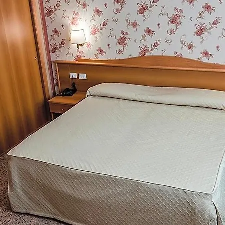 Hotel Sorriso 4*