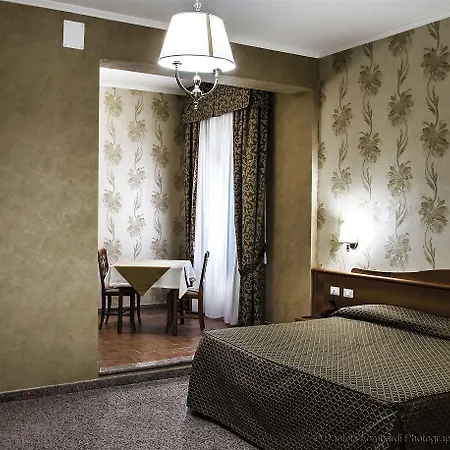 Hotel Sorriso 4*